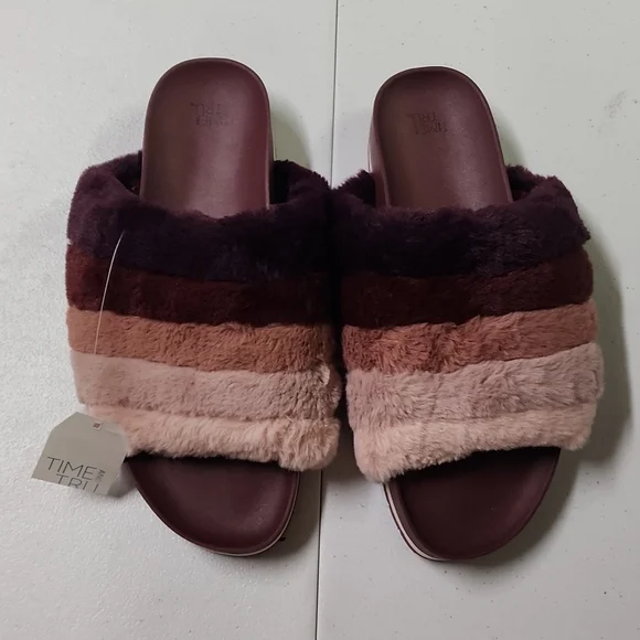 Women time and tru fur slide brand new size 11 - Picture 2 of 6